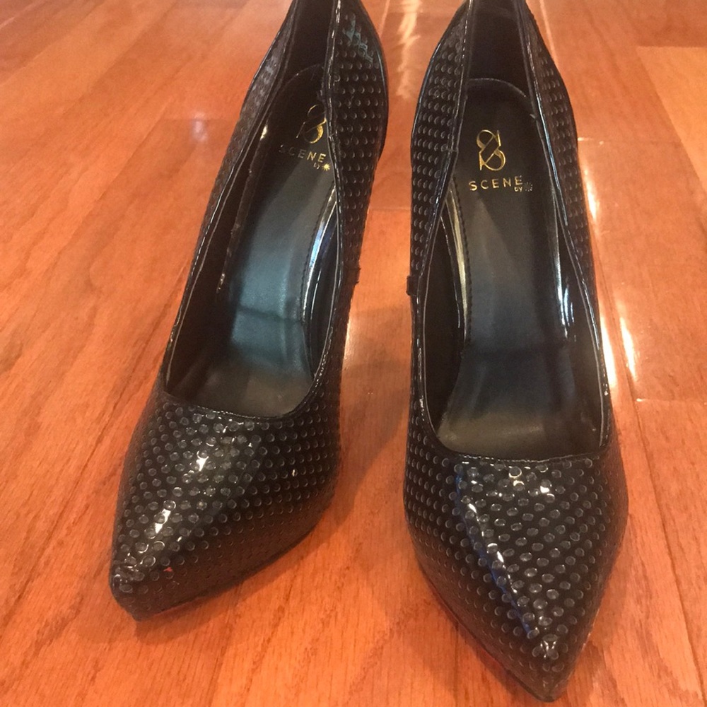 Brand new 6 inch black heels